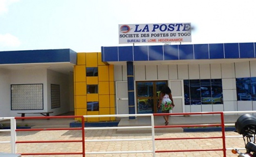 La Poste lance ‘E-Colis’, son nouveau service d’achats et de livraison d’articles d’Europe