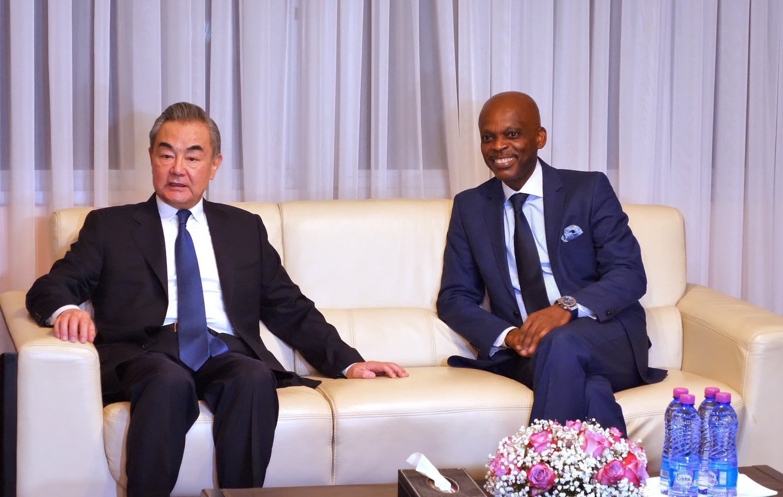 Le ministre des affaires étrangères de la Chine en visite au Togo