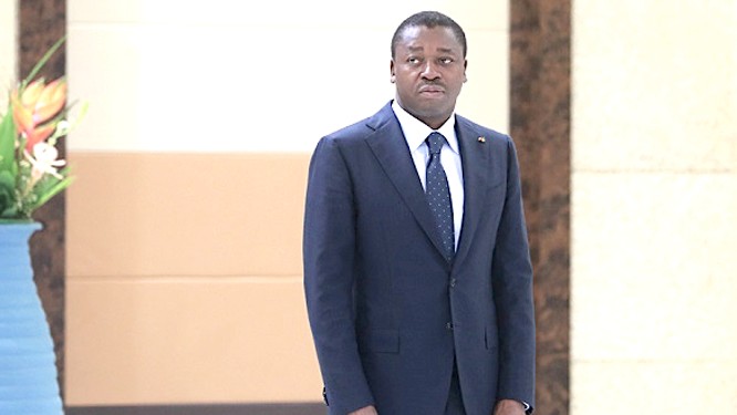 Faure Gnassingbé félicite le nouveau président français