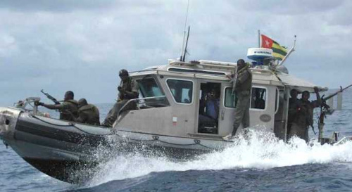 La marine nationale appréhende 8 pirates au large des côtes togolaises