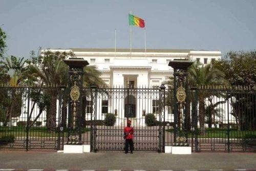 Sénégal : un fauteuil pour 85 candidats à la présidence