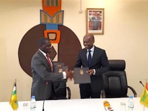 Signature d&#039;un accord portant suppression réciproque de visas entre le Togo et la Centrafrique