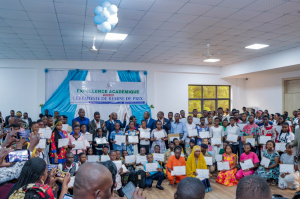 Excellence académique : 222 lauréats des examens nationaux récompensés