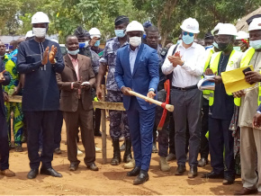 Éducation : lancement de la construction d&#039;environ 400 classes de collège sur le territoire