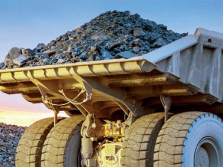 Prospection minière : suspension temporaire de la délivrance des permis