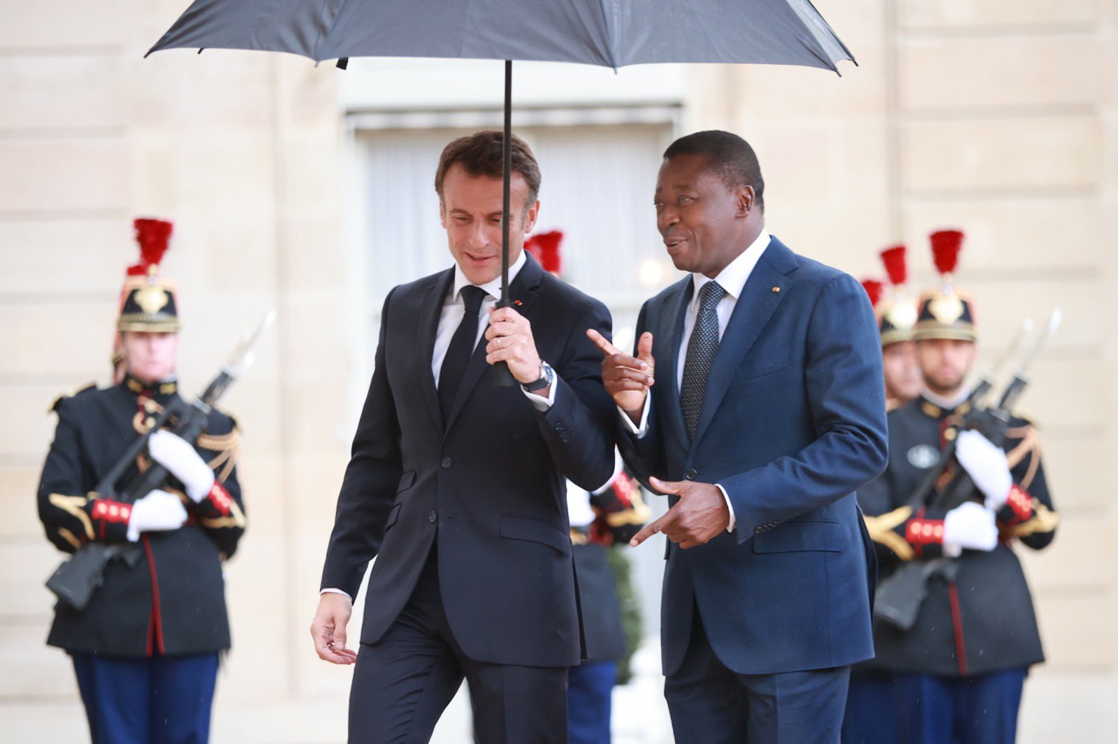 Grands Lacs : le Togo et la France annoncent une conférence pour la paix à Paris