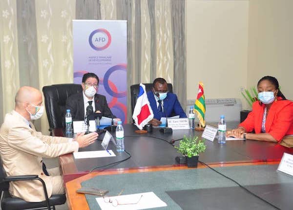 La France accorde 2 milliards FCFA au Togo, en appui au Programme Novissi