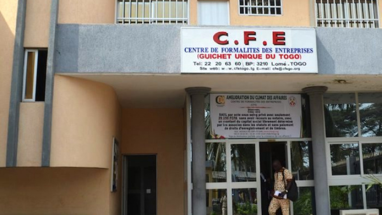 Distributeur de céréales à 4 - Lomé e-business center