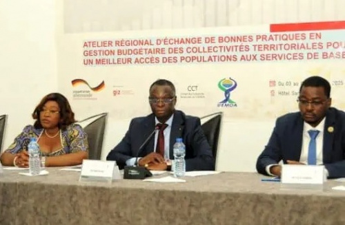 Décentralisation : à Lomé, les acteurs régionaux partagent les bonnes pratiques budgétaires