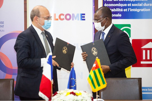 Électrification : le Togo et l’UE scellent l’accord de subvention du PERECUT