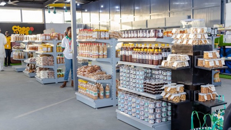 togo-mall-le-premier-supermarche-dedie-aux-produits-locaux-ouvre-ses-portes