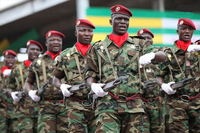 Les Forces Armées Togolaises recrutent