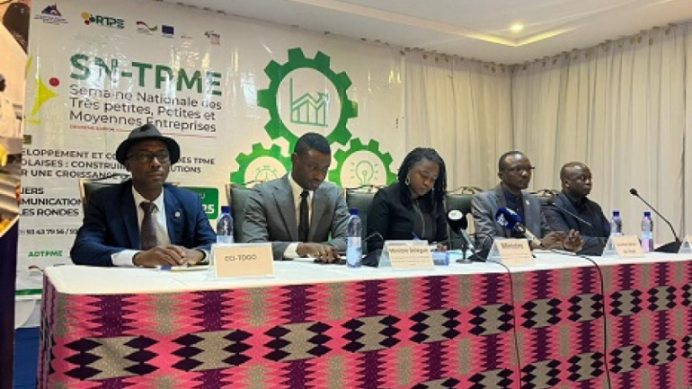 le-togo-dedie-une-semaine-aux-tres-petites-et-moyennes-entreprises