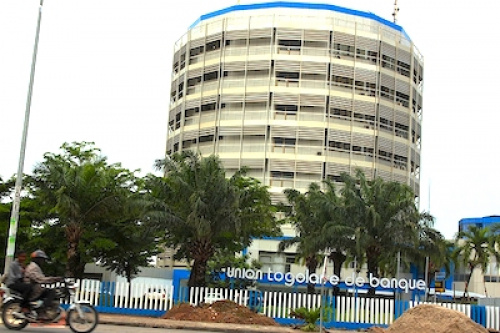 Togo : l’Office Togolais des Recettes étend la possibilité de télépaiement des impôts à l’UTB