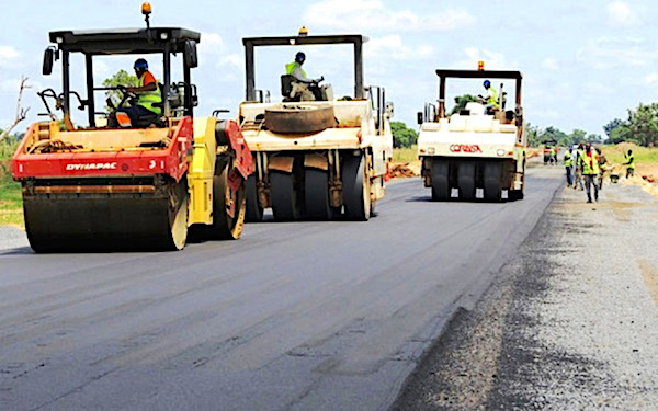 60% des routes devraient être revêtues d’ici 2022