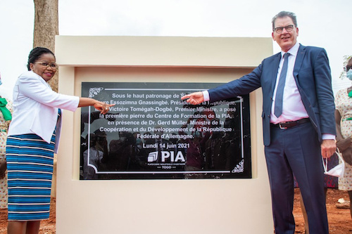 Le Premier ministre et le ministre allemand de la coopération lancent les travaux du futur Centre de Formation de la PIA