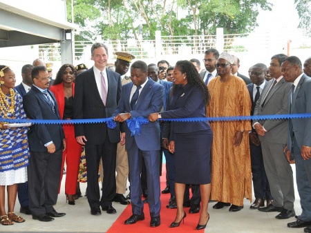 PIA : le Président du Conseil inaugure l’usine textile Star Garments Togo