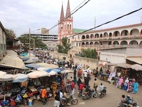 Le ministère chargé de la sécurité interdit les engins à 2 roues au Grand Marché de Lomé