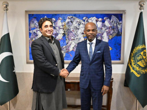 Le ministre des affaires étrangères en visite au Pakistan