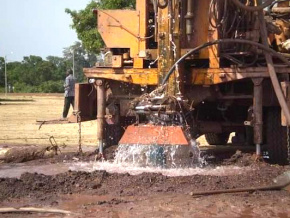 Les foreurs appelés à se conformer au Code de l’Eau, d’ici mai 2022