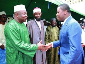 Photo : SEM Faure Gnassingbé à la cérémonie de purification-Prière musulmane.