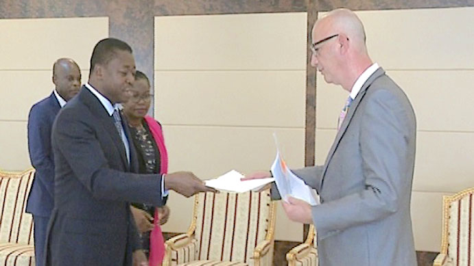 Lettres de créance : l’Ambassadeur d’Israël chez Faure Gnassingbé pour la réussite du sommet Israélo-africain