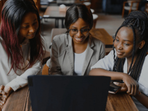 Numérique : le Togo lance Nana Tech, un programme de promotion de l&#039;entreprenariat féminin