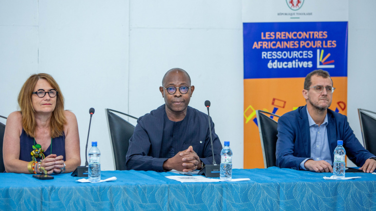 education-fin-des-rencontres-africaines-pour-les-ressources-educatives-a-lome