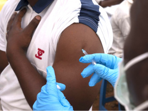 La vaccination démarrera le 11 mars
