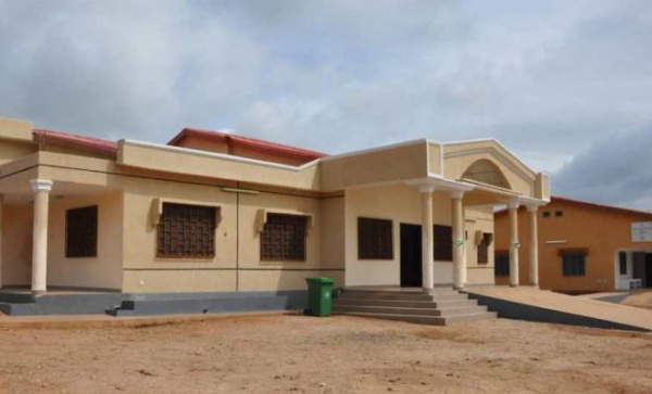acces-aux-soins-15-nouvelles-formations-sanitaires-bientot-construites-dans-la-region-centrale