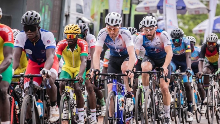 cyclisme-le-30e-tour-du-togo-bat-son-plein