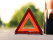 La présence du triangle de présignalisation, obligatoire à bord de tous les véhicules