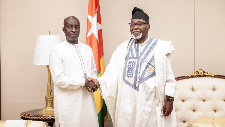 diplomatie-le-nouvel-ambassadeur-du-senegal-au-togo-officiellement-accredite