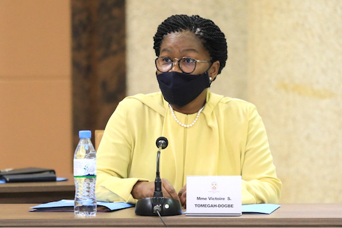 08 mars : le Premier Ministre invite à une participation féminine plus active dans la construction du Togo