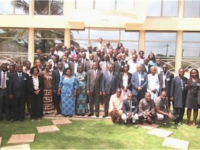 OMS : dix pays réunis à Lomé pour mener l’offensive contre la résistance aux antimicrobiens