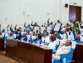 Le Parlement adopte la Loi de finances rectificative 2023