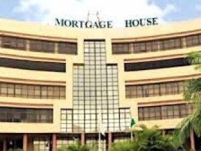Au Nigeria, la Banque hypothécaire fédérale veut prêter 1,2 milliard de nairas aux fonctionnaires pour rénover leurs logements