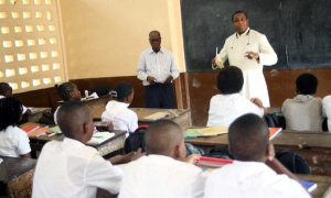 Le gouvernement recrute plus de 2000 enseignants et conseillers d’orientation