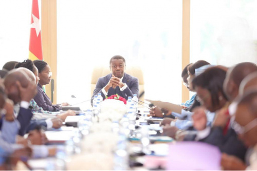 Conseil des ministres : trois projets de décret et une communication