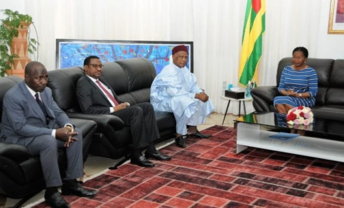 Les nouveaux ambassadeurs du Niger et de la France reçus à la Primature