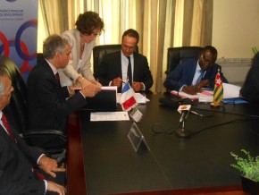 Le gouvernement togolais et l’AFD, pour un renforcement du secteur agro-industriel et un meilleur accès à l’eau potable