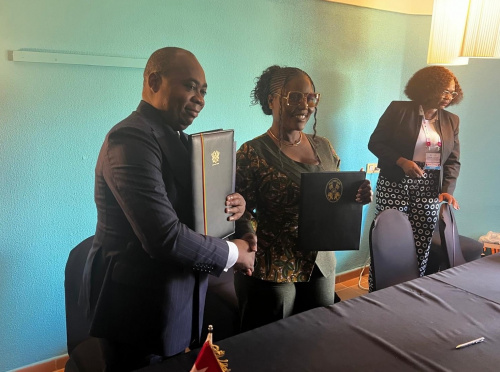 Le Togo et le Ghana signent un accord de services aériens