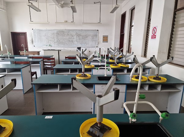 Education : ouverture du recrutement d’élèves pour les lycées scientifiques de Lomé et Kara