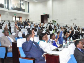 Au Parlement, la commission des lois a entamé l’étude du projet des réformes constitutionnelles