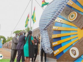 L’Université de Lomé parée de fresques murales