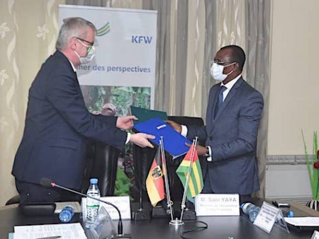 Appui de l&rsquo;Allemagne &agrave; la r&eacute;habilitation des pistes rurales